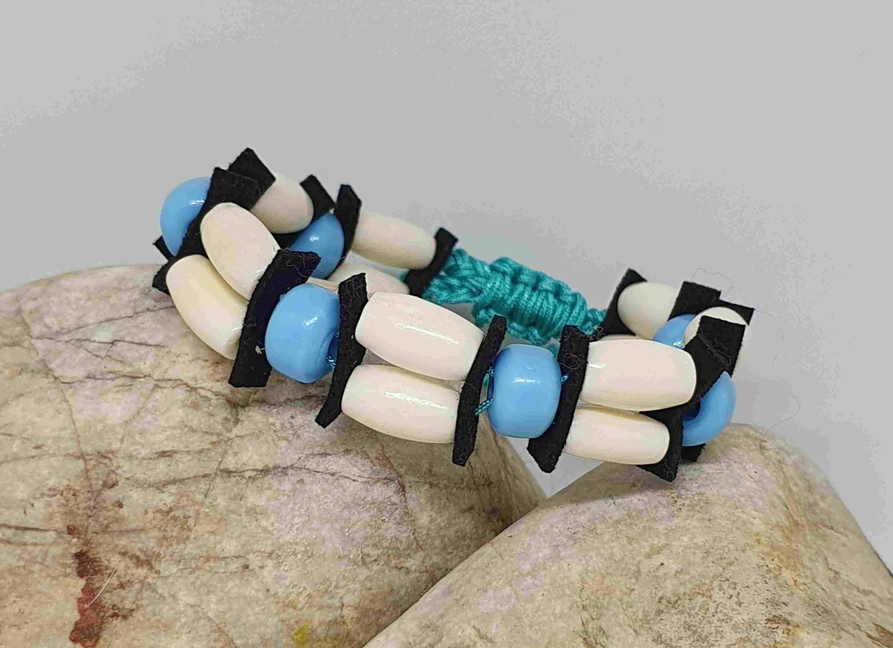 Náramok Native kostice + Pony beads VIII.