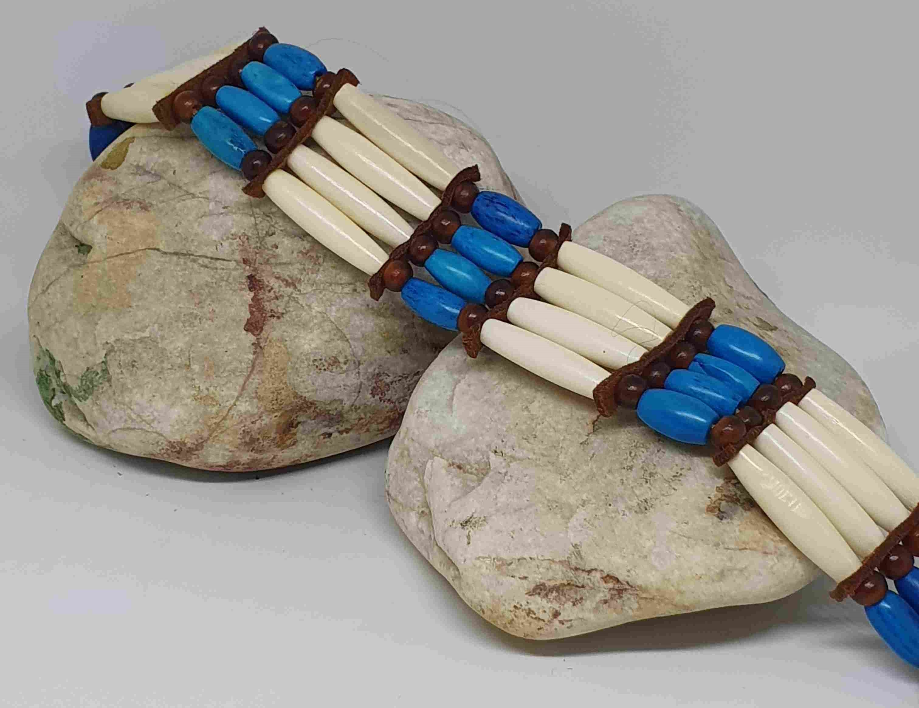 Nákrčník Blue quatro