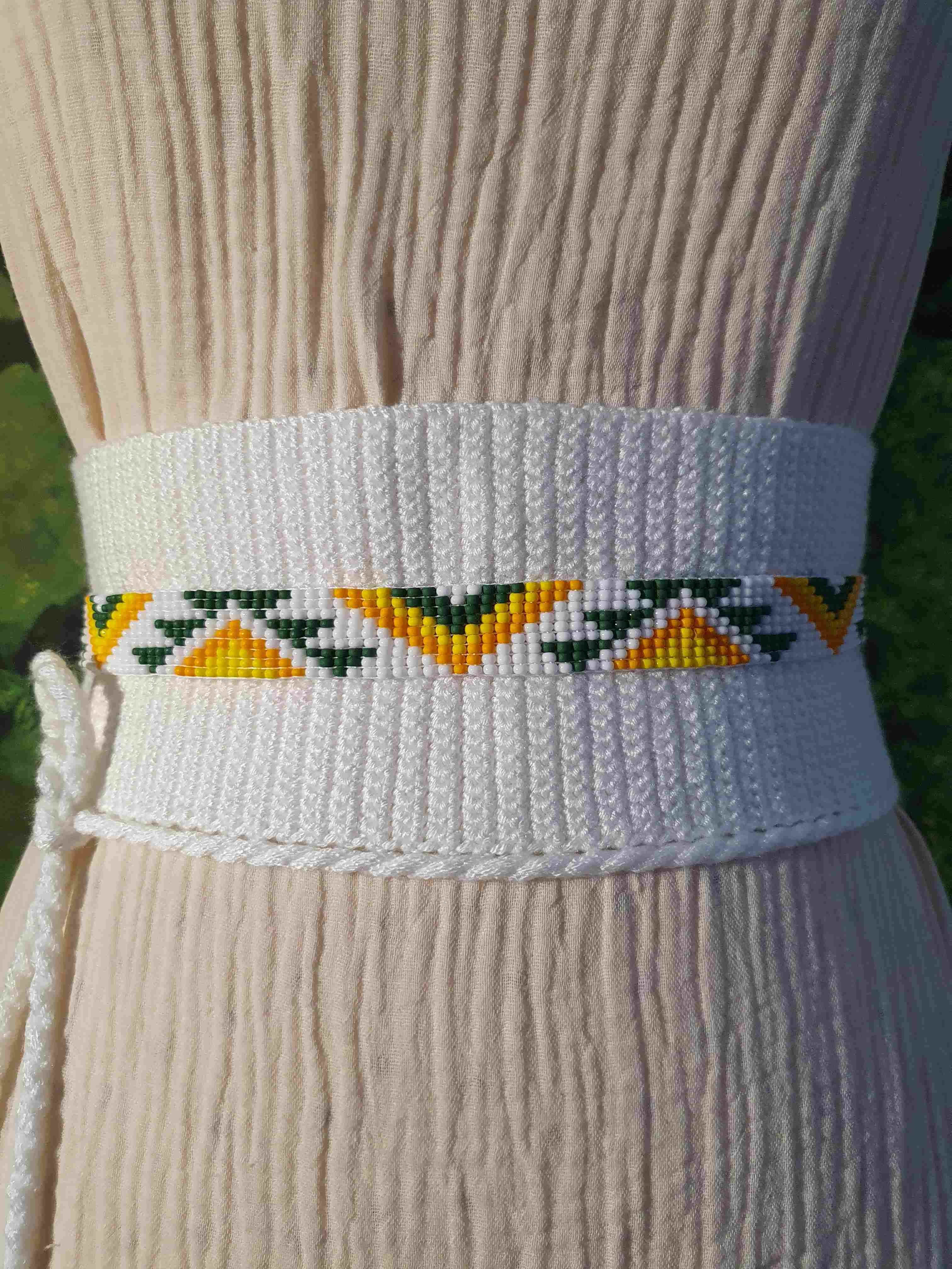 Ovinka XII. rokajl biely Aztec